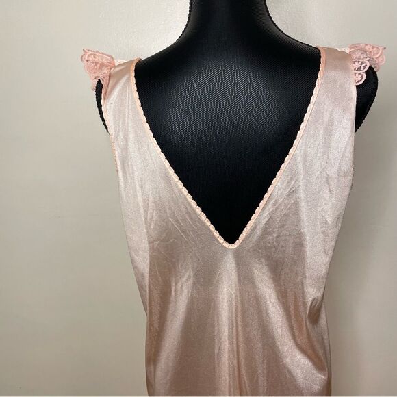 Dutchess Nightgown Vintage Sleeveless V Neck Lace Made in USA Peach Size Medium - Picture 5 of 10